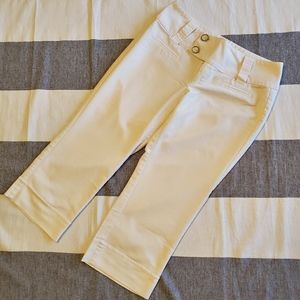 💫5/$20 Size 3 white capri dress pants